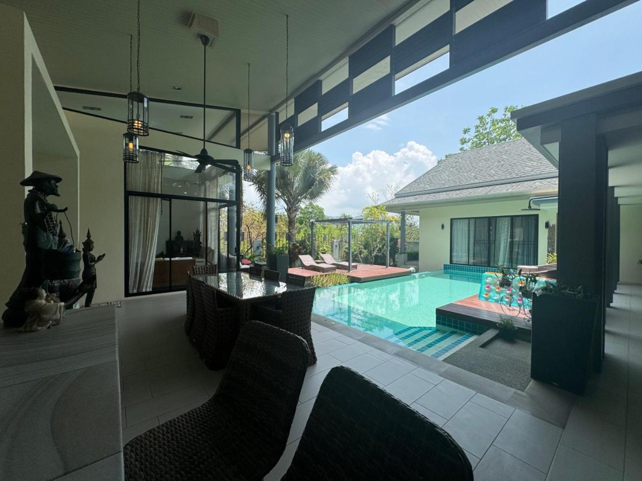 Ibiscus Villa By G Estate Rawai Exteriör bild