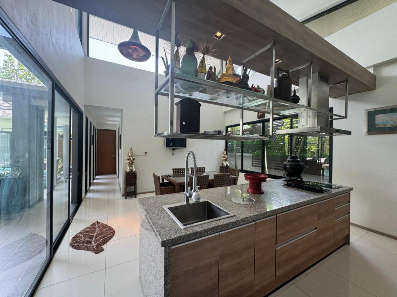 Ibiscus Villa By G Estate Rawai Exteriör bild